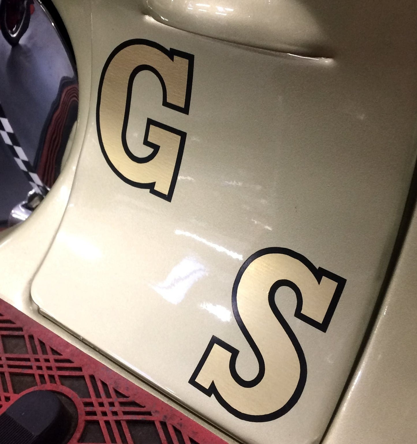 Vespa GS Decorette stickers 65mm