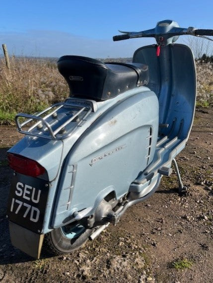 LAMBRETTA Li125S ( SPECIAL 125 )  1966 ORIGINAL PAINT !