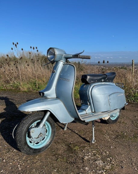 LAMBRETTA Li125S ( SPECIAL 125 )  1966 ORIGINAL PAINT !