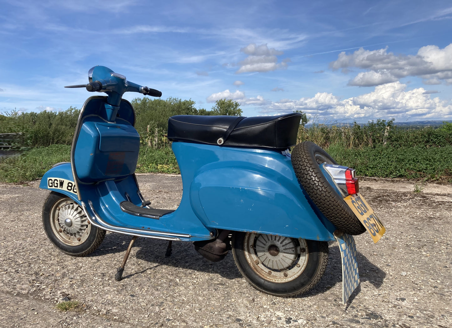 VESPA 125 SUPER (MOTO-VESPA) 1974 3900 miles genuine original dry miles