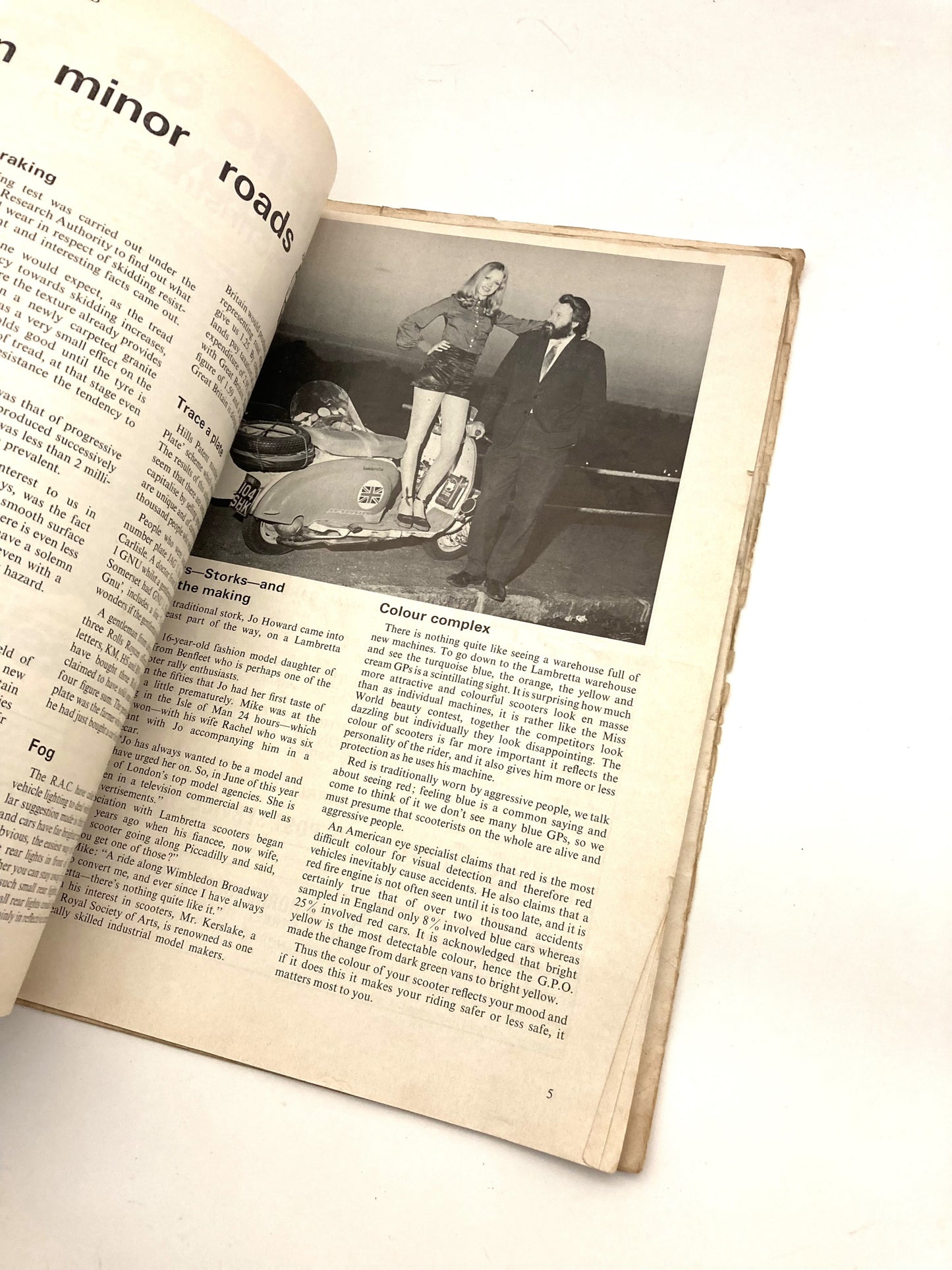 SCOOTER WORLD MAGAZINE DEC 1971