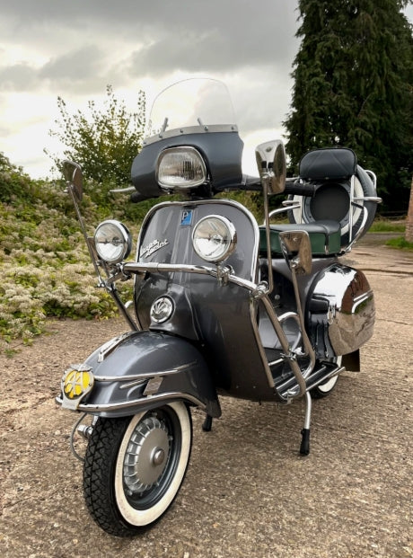 Vespa SPRINT MotoVespa 1965. Px 180 (125)