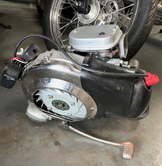 Vespa SPRINT MotoVespa 1965. Px 180 (125)
