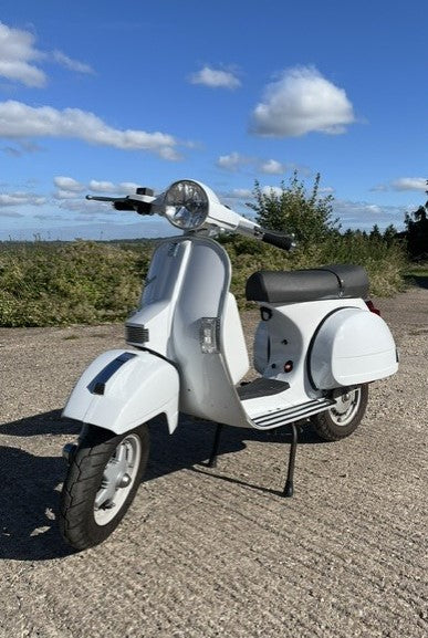 VESPA PX125 DISC 2008 ( 1200 KM from new! )