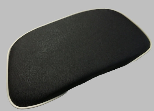 Vespa LX LXV S back rest pad 602882M084