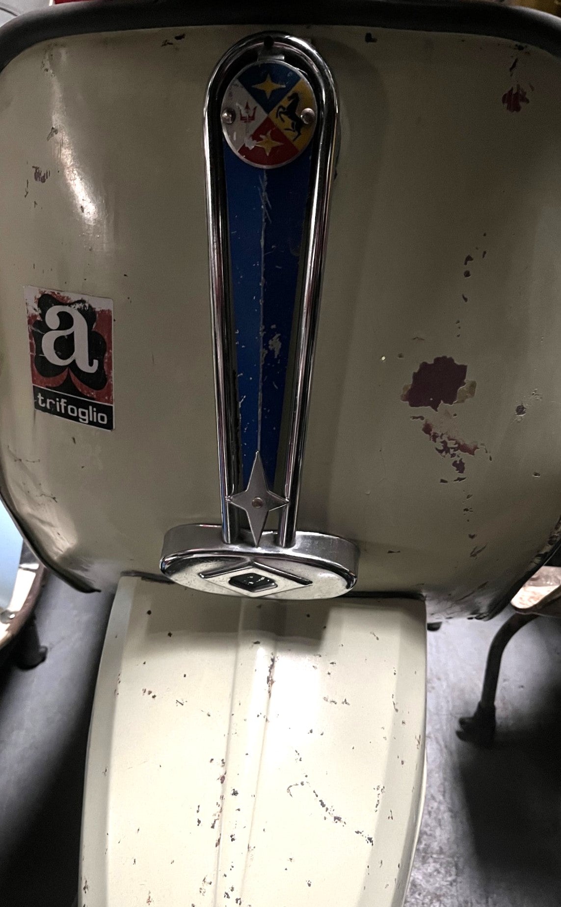 Lambretta J range horn cover embellisher NOS VIGANO