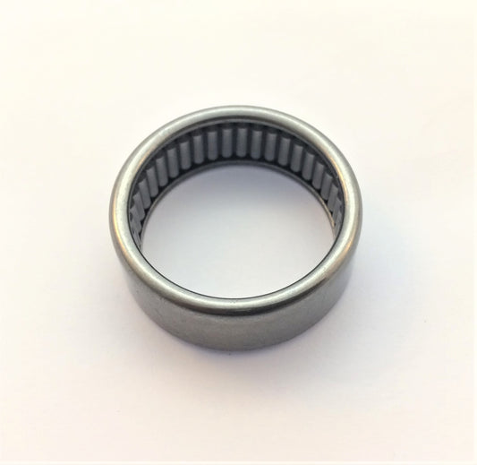 Vespa final drive shaft bearing (selector box)