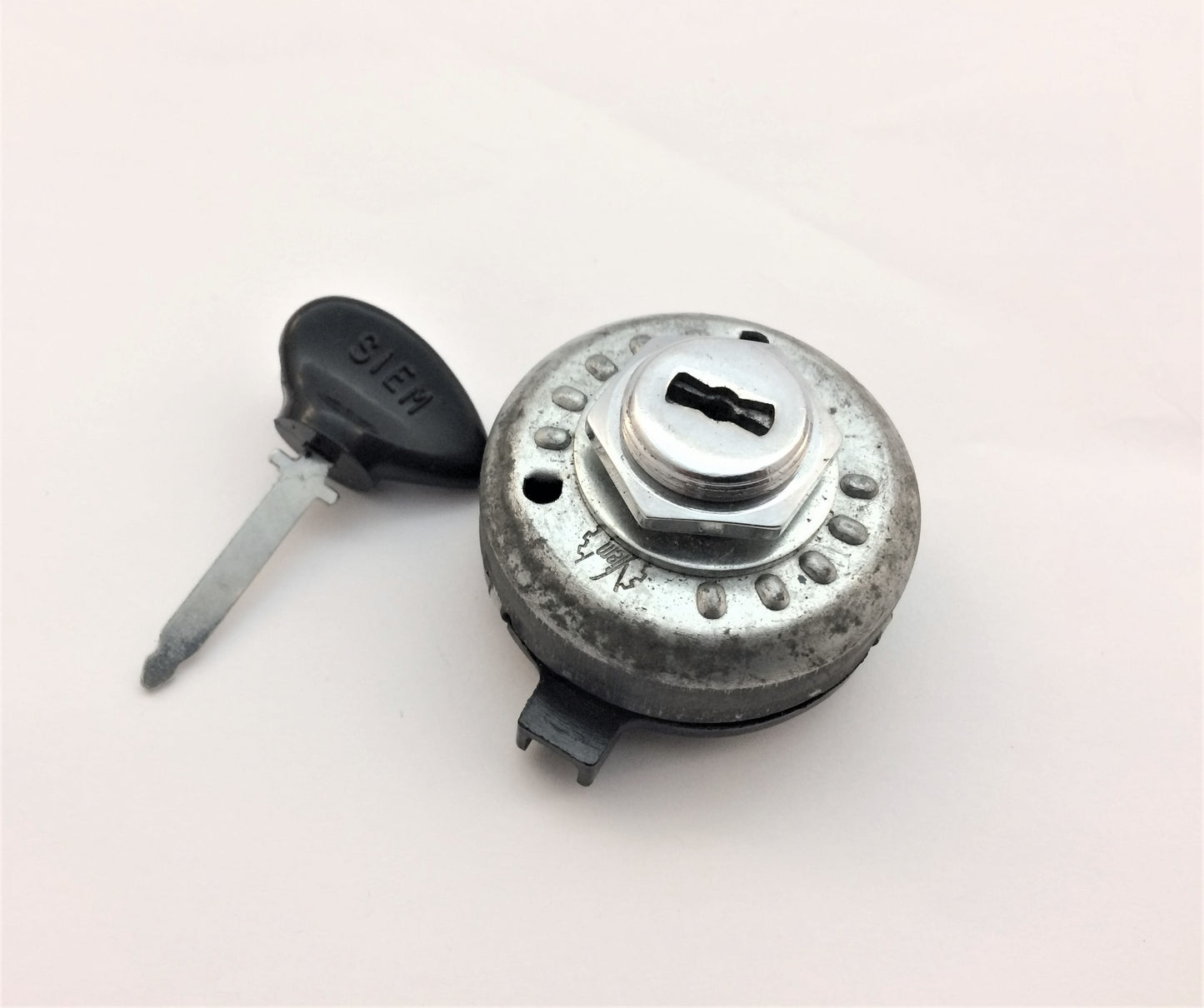 Vespa GS150/160 key ignition switch SIEM NOS