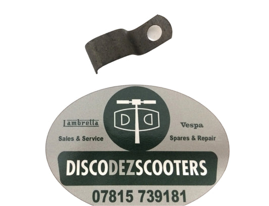 Vespa VNA / 152L2 wiring clip N.O.S