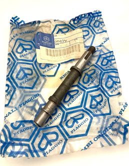 Vespa input shaft 12mm Sprint, Super, PX Mk1