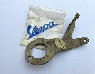 Vespa Douglas AMAL 561/014 strangler bracket