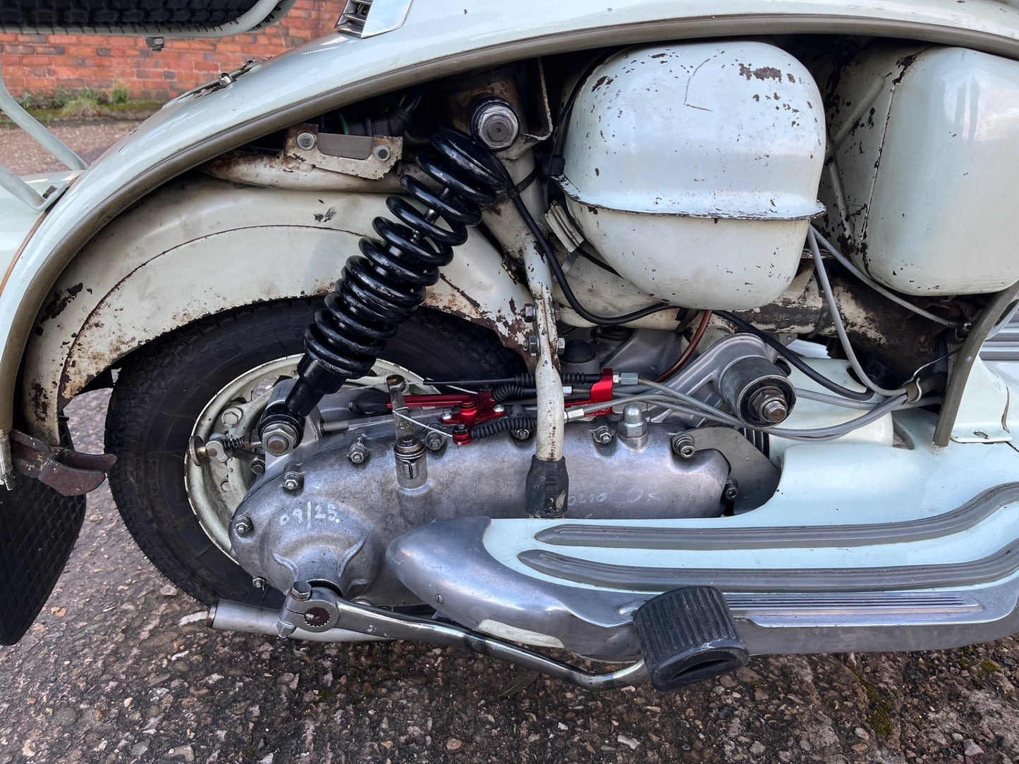 LAMBRETTA Li150 225 MUGELLO (SX200) 1958 Frame breather