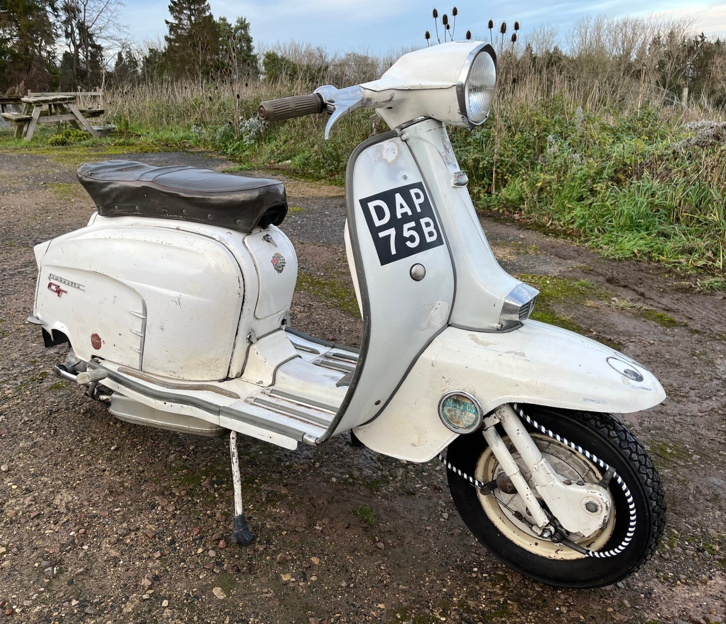 LAMBRETTA TV200 1964 ORIGINAL PAINT !