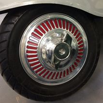 ULMA style 10 inch hubcap 